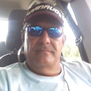 Meet your Posher, Troy